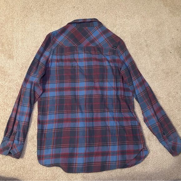 Women’s Volcom Flannel - Picture 2 of 4